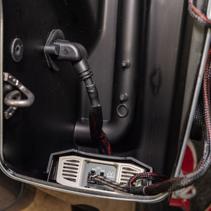 2-Speaker & Amp Kit for 1998-2013 Road King® (Gen-1)